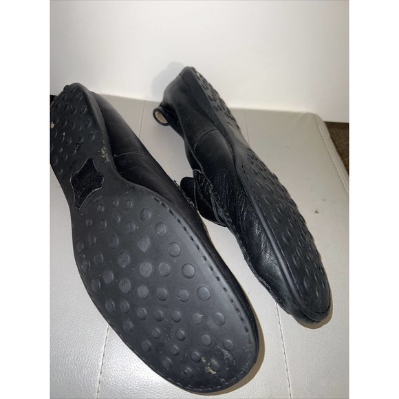 Born Black Leather Slip On Moc Toe Driving Moccasin Loafers Shoe sz12 metal link - Picture 6 of 7